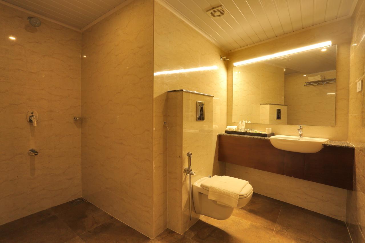 All Season'S D'Fort Ayurvedic Resort Kollam Bagian luar foto